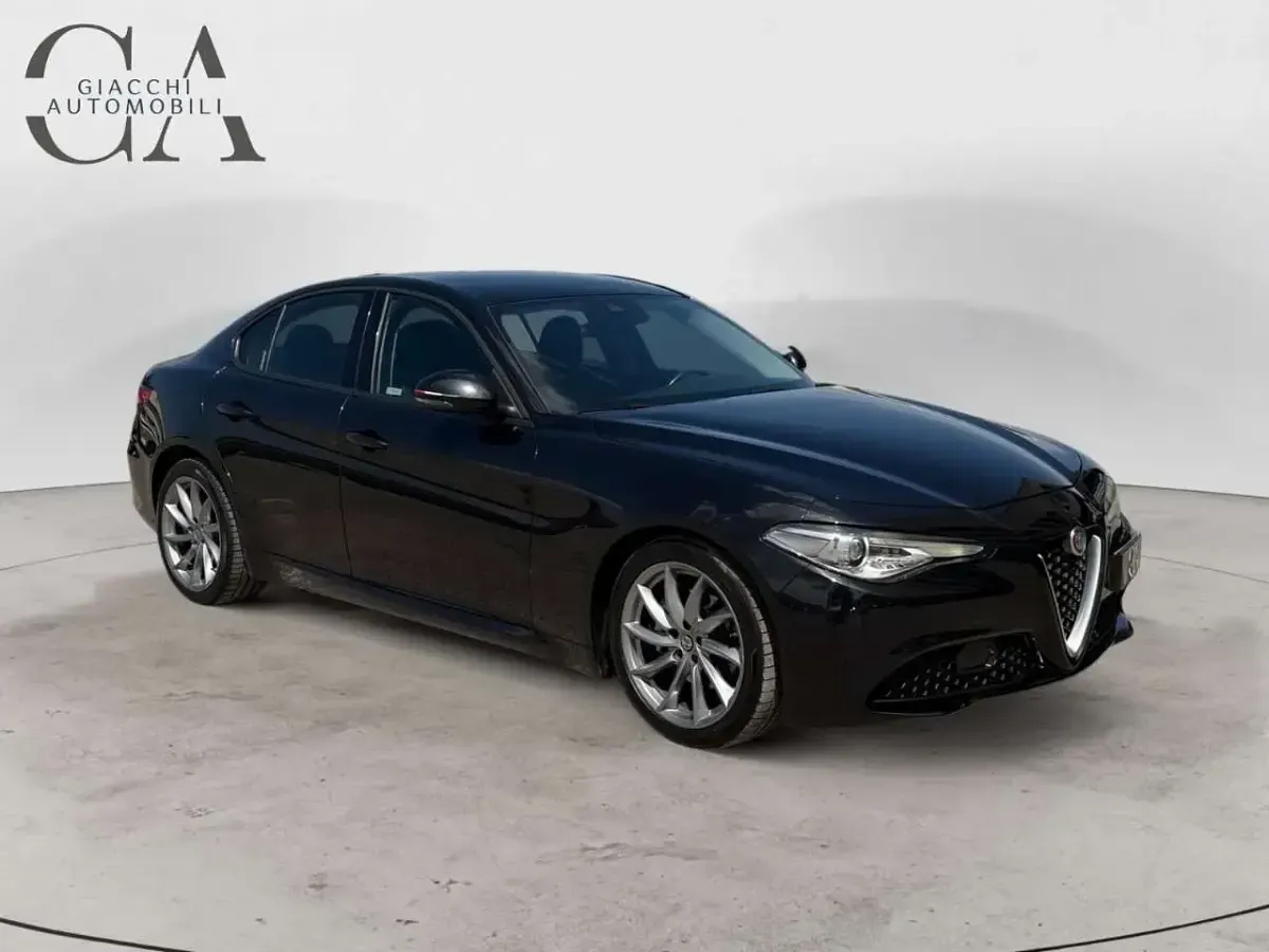Second-hand Alfa Romeo Giulia Business 150 CP (110 kW) 2017 Other Berlinǎ