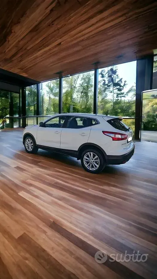 Usata Nissan Qashqai 110 CV (80 kW) 2014 Bianco SUV