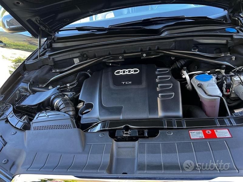 Usata Audi Q5 170 CV (125 kW) 2010 Blu SUV