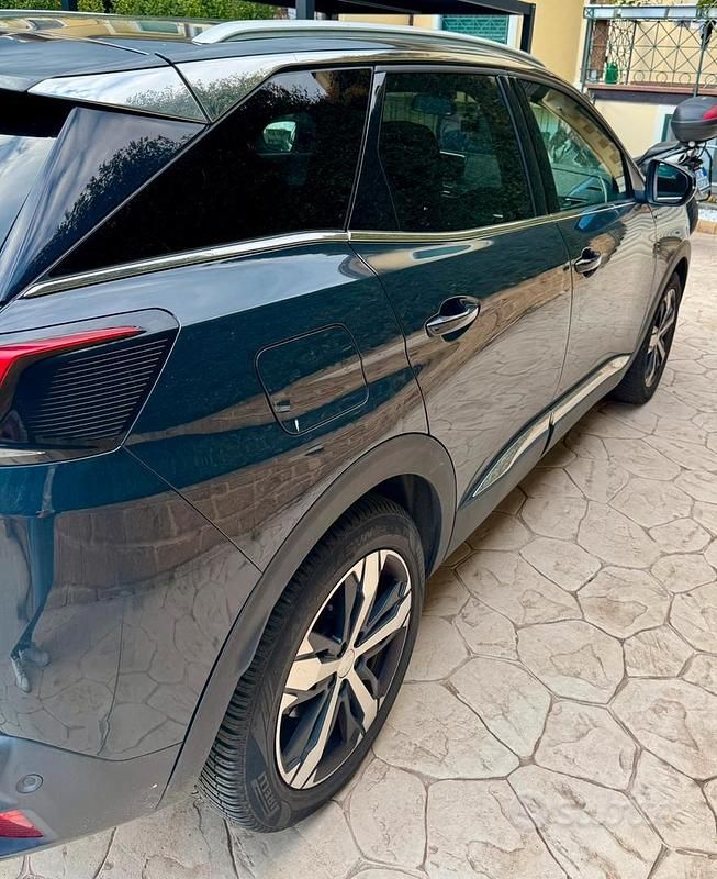 Usata Peugeot 3008 GT-line 131 CV (96 kW) 2019 Nero SUV