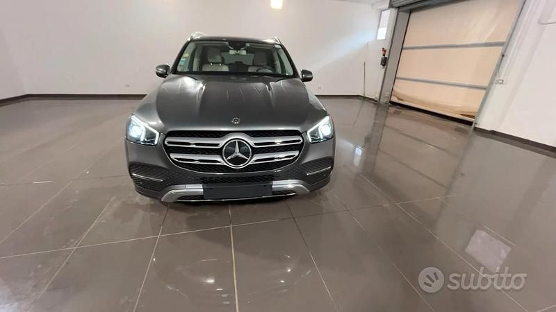Beige Usata 2019 Mercedes GLE350 Coupé | 42.990 € - Immagine 1/4