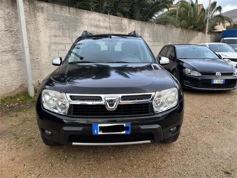 Usata Dacia Duster Lauréate 107 CV (78 kW) 2012 Nero SUV