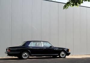 Usata Rolls Royce Silver Spur 280 CV (205 kW) 1997 Blu Berlina