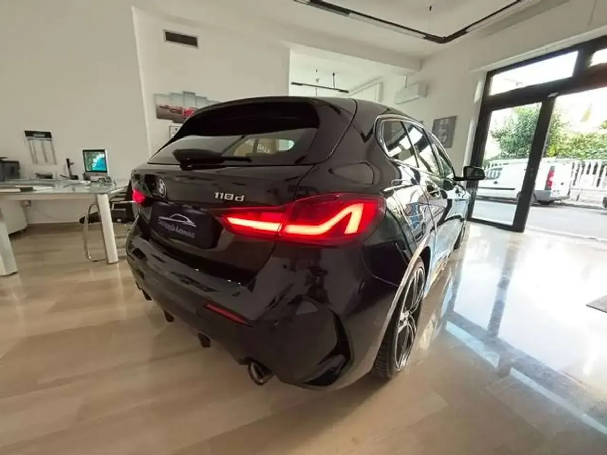 Usata BMW 118 M Sport 150 CV (110 kW) 2022 Nero Berlina