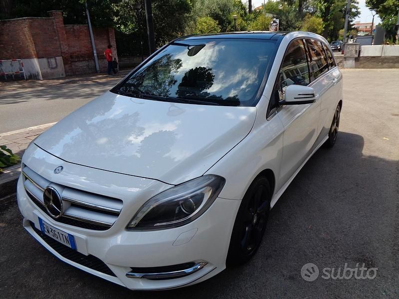 Usata Mercedes B180 Executive 109 CV (80 kW) 2013 Bianco Monovolume