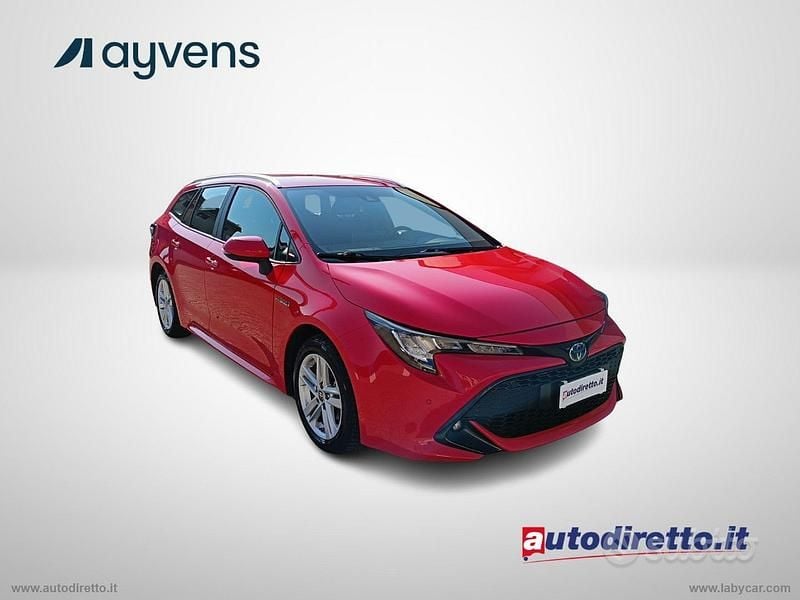 Usata Toyota Corolla Business Edition 98 CV (72 kW) 2021 Rosso Berlina