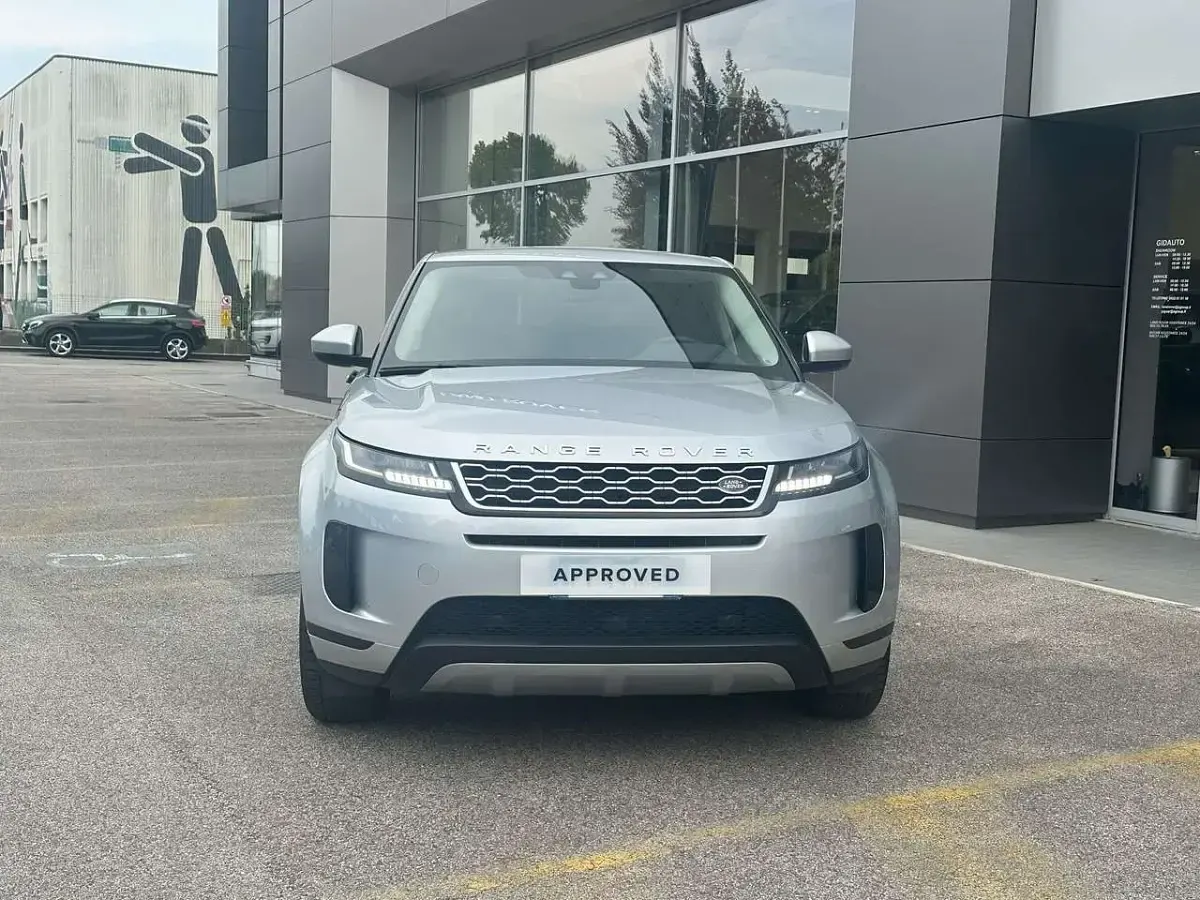Usata Land Rover Range Rover evoque 150 CV (110 kW) 2019 Argento SUV