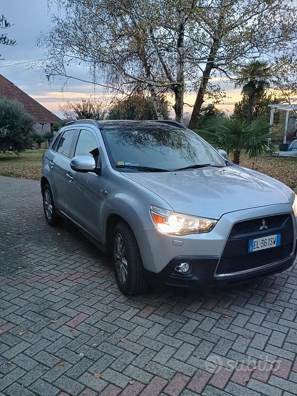 Usata Mitsubishi ASX 150 CV (110 kW) 2012 Grigio SUV