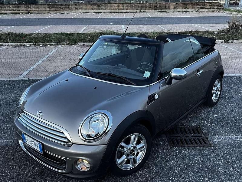 Usata Mini One Cabriolet 98 CV (72 kW) 2014 Cabrio