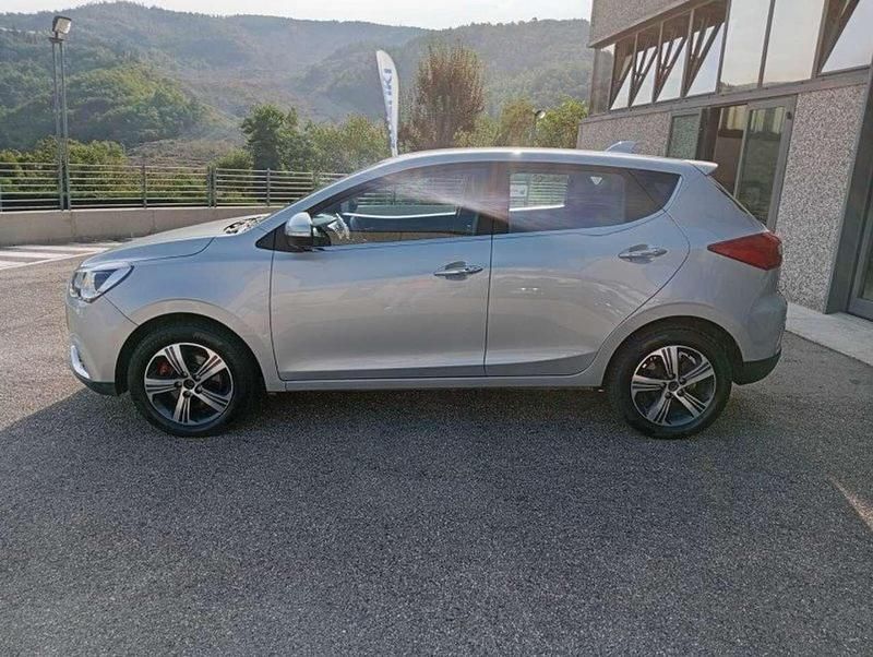 Usata EVO Electric 30 kW (41 CV) 2021 Argento SUV