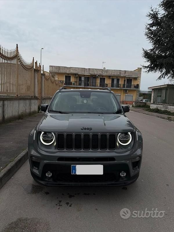 Usata Jeep Renegade 131 CV (96 kW) 2022 Grigio SUV