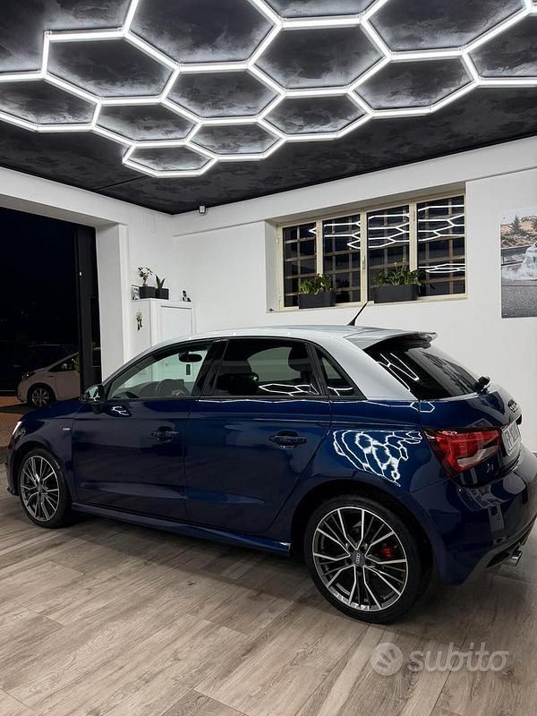 Usata Audi A1 Sportback Admired 90 CV (66 kW) 2018 Blu Utilitaria