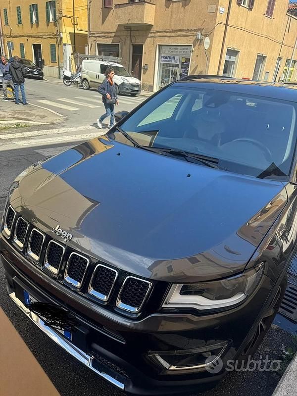 Usata Jeep Compass 2017 Grigio SUV