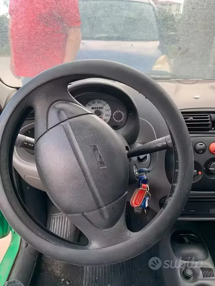 Usata Fiat Seicento 39 CV (28 kW) 1999 Verde Utilitaria