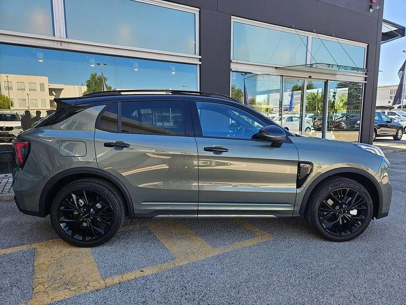 Nuova Lynk & Co 01 139 CV (102 kW) 2026 Nero SUV