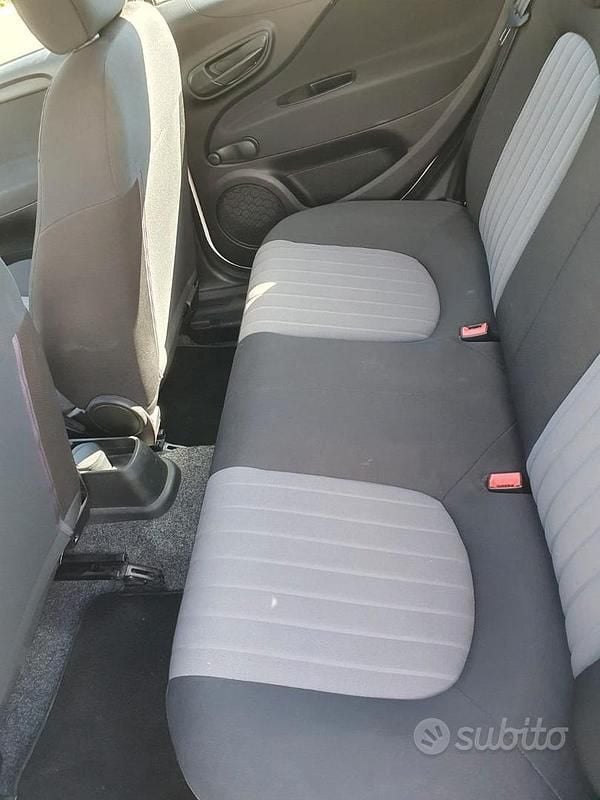 Usata Fiat Punto 95 CV (69 kW) 2017 Bianco Utilitaria