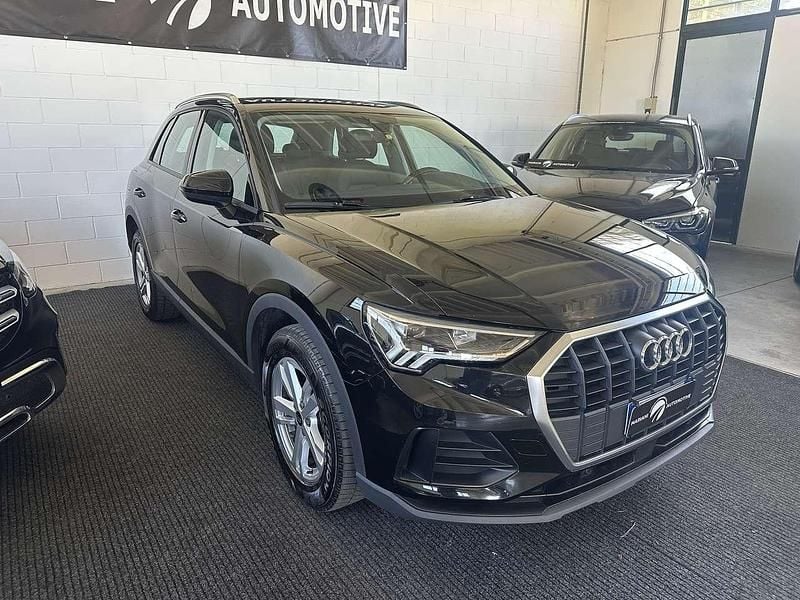 Usata Audi Q3 Business 150 CV (110 kW) 2024 Nero SUV