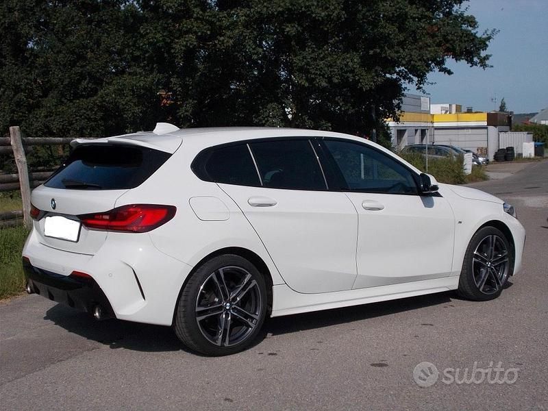 Usata BMW 120 M Sport 177 CV (130 kW) 2021 Bianco Utilitaria