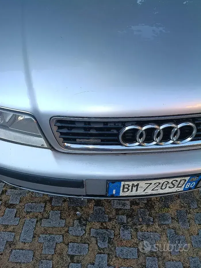 Usata Audi A4 116 CV (85 kW) 2000 Grigio Station wagon
