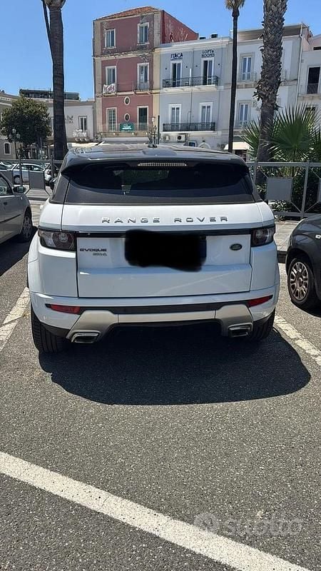 Bianco Usata 2015 Land Rover Range Rover evoque SUV | 11.000 € (Super prezzo) - Immagine 1/4