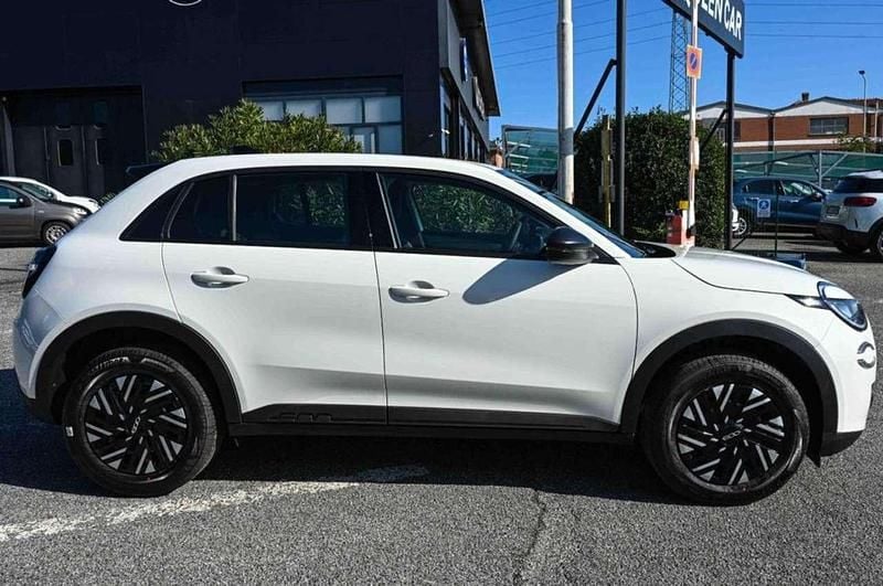 Nuova Fiat 600 101 CV (74 kW) 2025 Bianco SUV