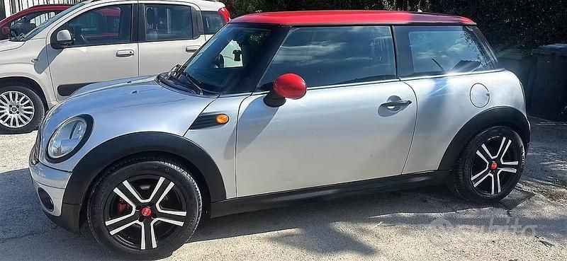 Usata Mini Cooper 120 CV (88 kW) 2007 Grigio Utilitaria