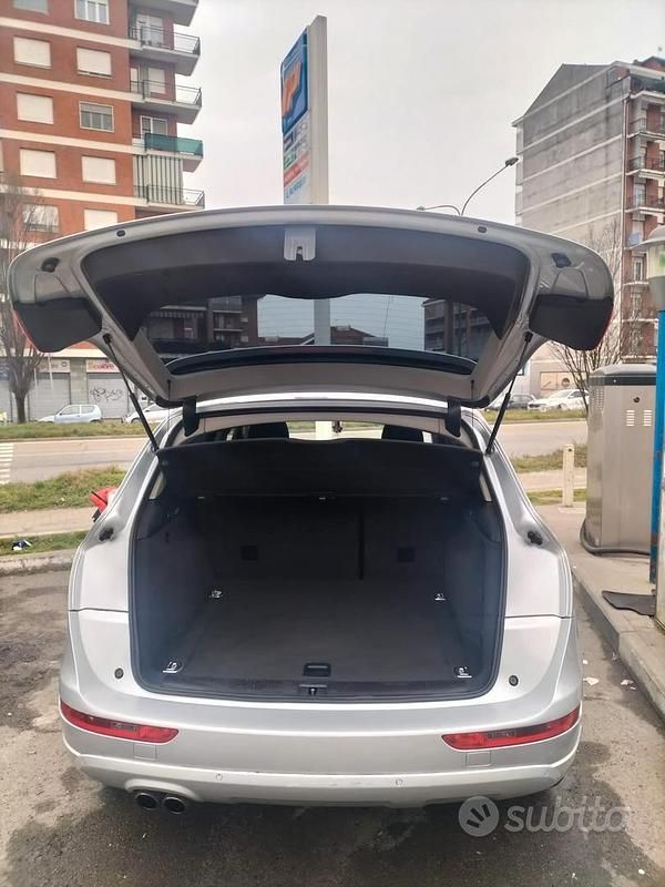 Usata Audi Q5 170 CV (125 kW) 2011 Grigio SUV