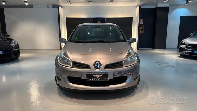 Usata Renault Clio II R.S. 200 CV (147 kW) 2007 Grigio Berlina