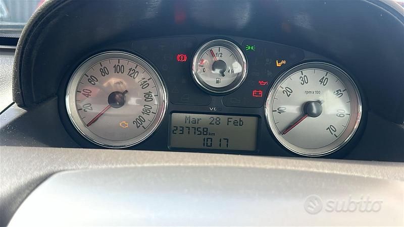 Usata Lancia Ypsilon 60 CV (44 kW) 2008 Marrone Utilitaria