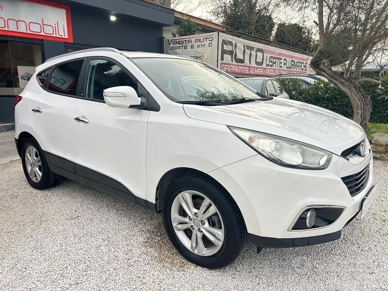 Bianco Usata 2013 Hyundai ix35 Xpossible SUV | 7900 € (Ottimo prezzo) - Immagine 1/4