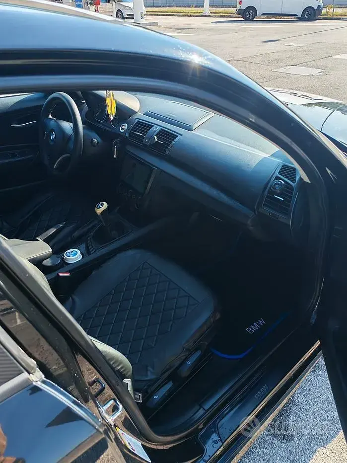 Usata BMW 118 143 CV (105 kW) 2007 Nero Utilitaria