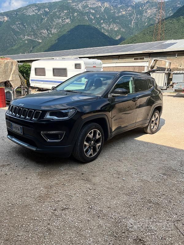 Usata Jeep Compass 120 CV (88 kW) 2019 Nero SUV