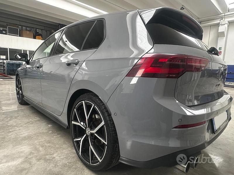 Usata VW Golf VII GTD 200 CV (147 kW) 2021 Grigio Utilitaria
