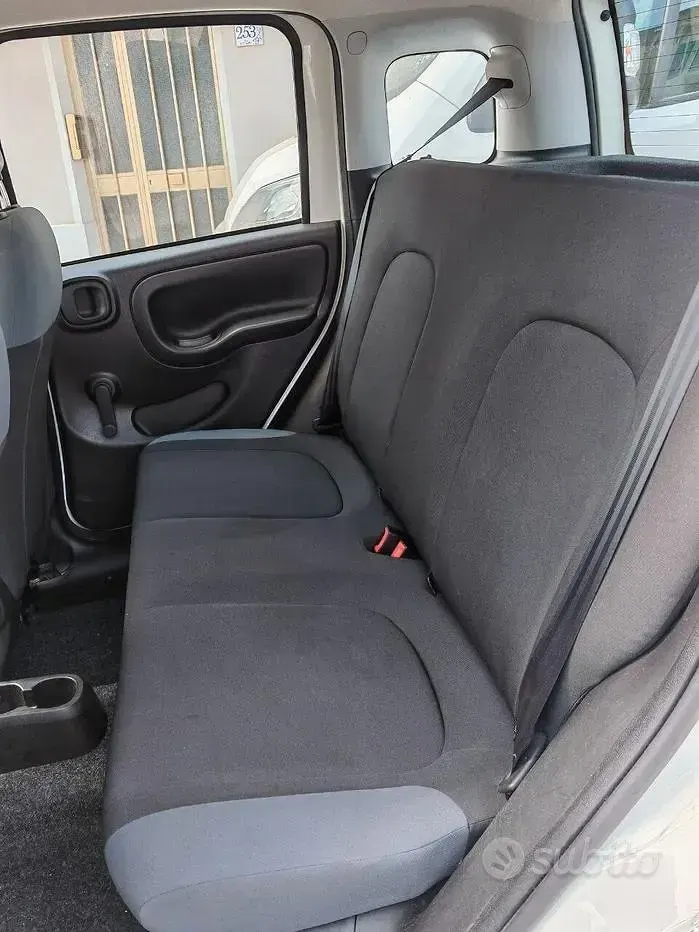 Usata Fiat Panda Easy 84 CV (61 kW) 2020 Bianco Utilitaria