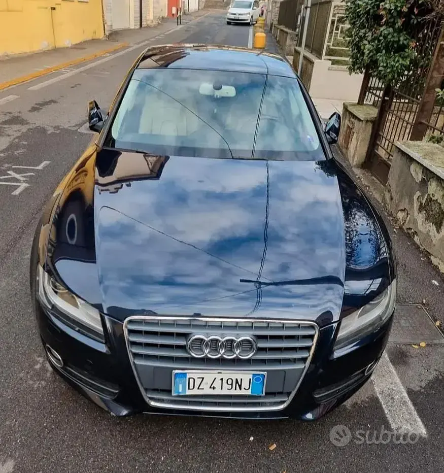 Usata Audi A5 177 CV (130 kW) 2010 Bluazzurro Coupé