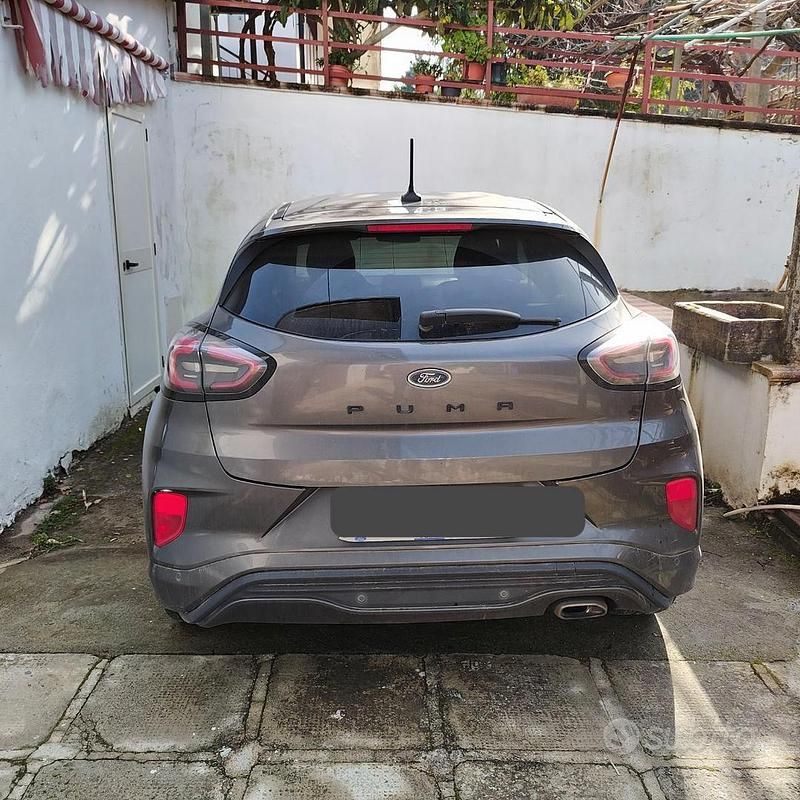 Usata Ford Puma S 120 CV (88 kW) 2021 Grigio SUV