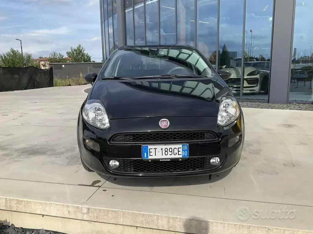 Usata Fiat Punto Street 69 CV (50 kW) 2013 Nero Utilitaria