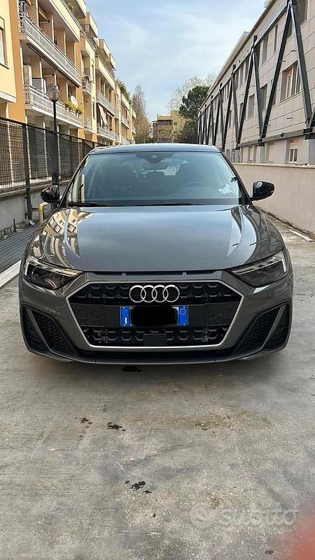 Usata Audi A1 Sportback S-Line 158 CV (116 kW) 2022 Grigio Utilitaria