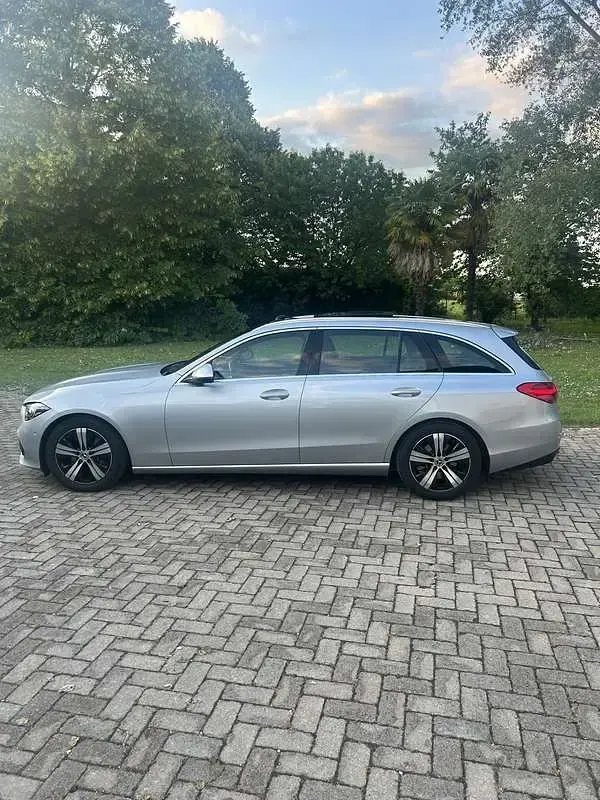 Usata Mercedes C220 200 CV (147 kW) 2022 Station wagon