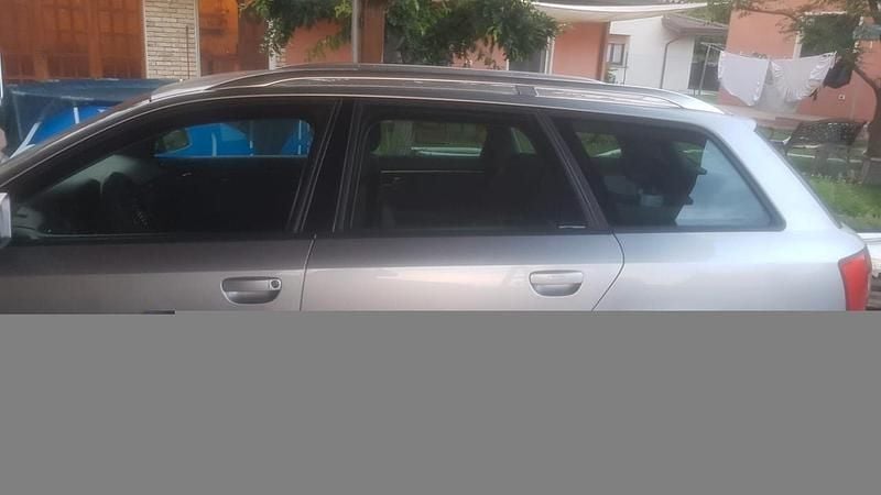 Usata Audi A4 130 CV (95 kW) 2003 Argento Station wagon