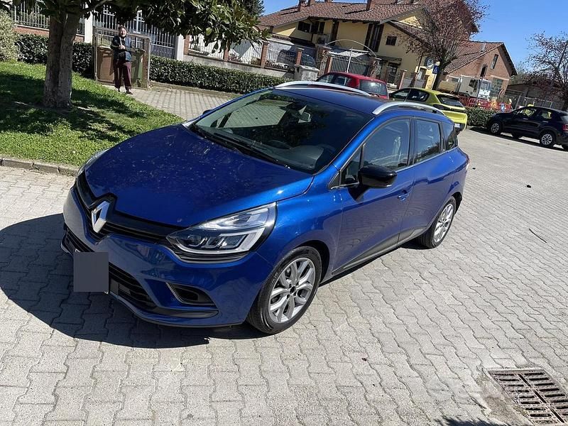 Usata Renault Clio GrandTour 90 CV (66 kW) 2019 Blu Station wagon