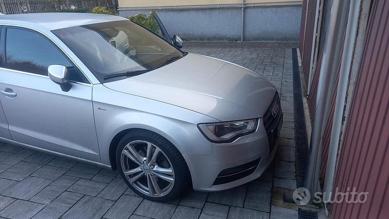 Usata Audi A3 Ambition 180 CV (132 kW) 2014 Grigio Berlina