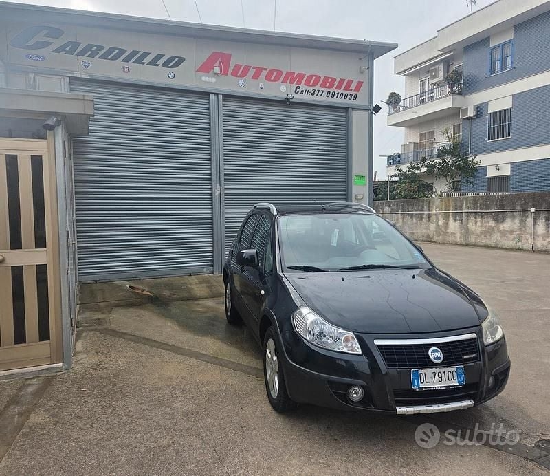 Usata Fiat Sedici Emotion 119 CV (87 kW) 2008 Nero SUV