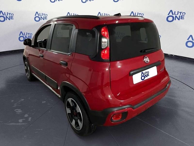 Usata Fiat Panda Cross Cross 69 CV (50 kW) 2024 Rosso Utilitaria
