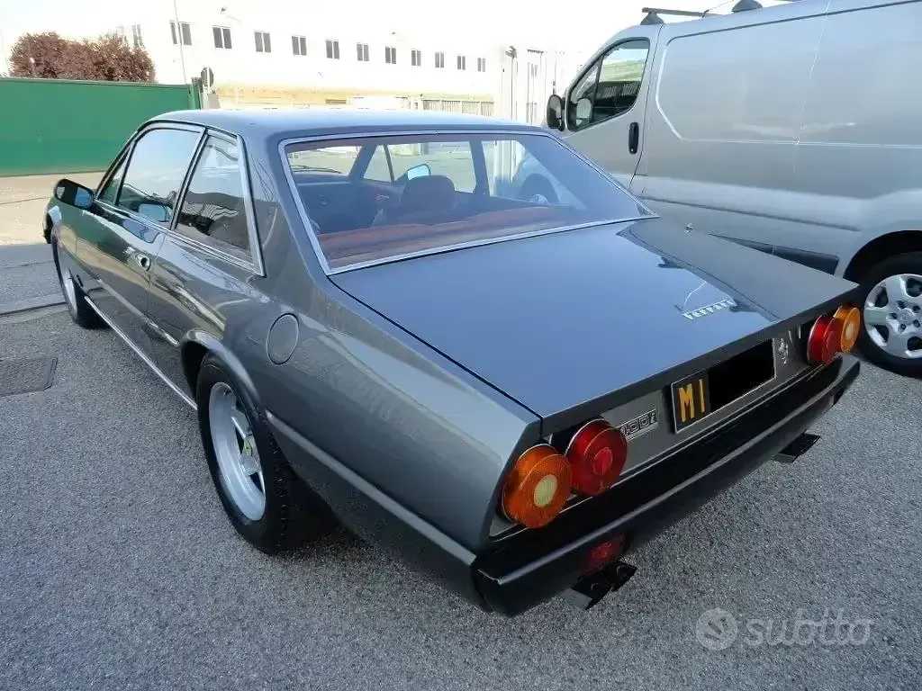 Usata Ferrari 400 295 CV (216 kW) 1983 Grigio Utilitaria