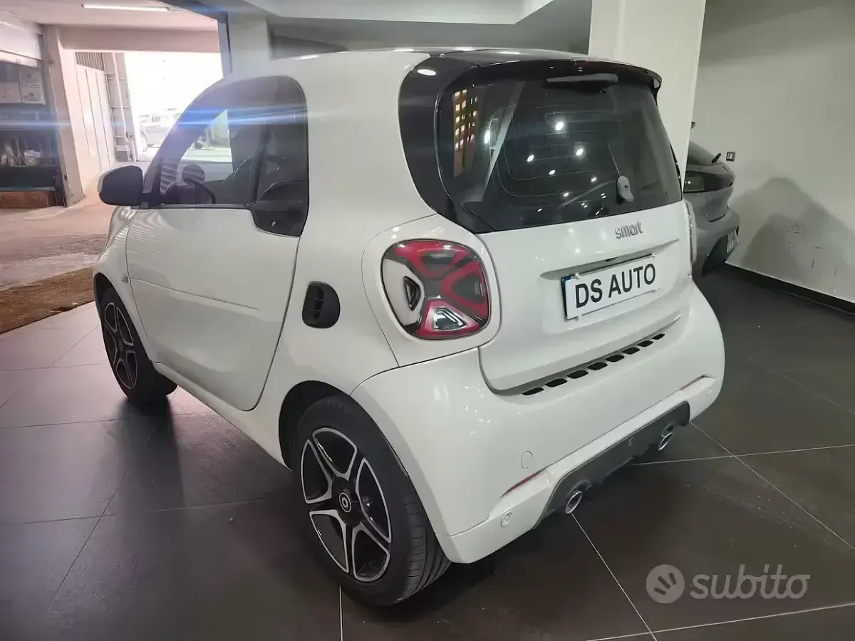 Usata Smart ForTwo Coupé Brabus 90 CV (66 kW) 2019 Bianco Coupé