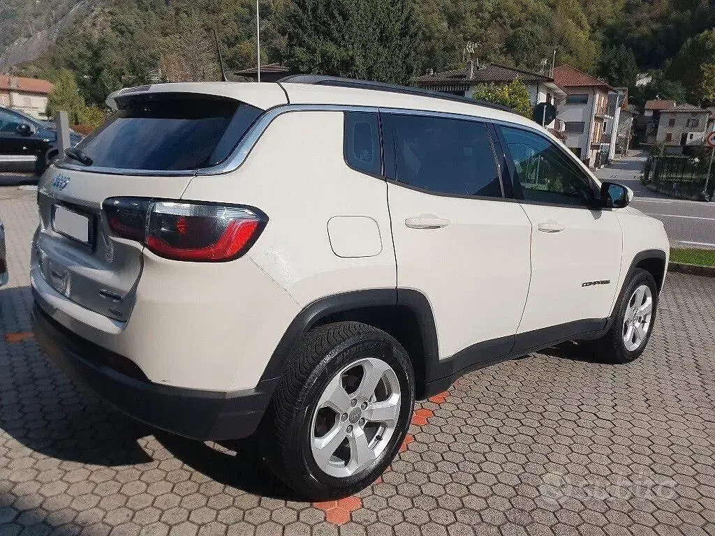 Usata Jeep Compass Longitude 140 CV (102 kW) 2018 Bianco SUV