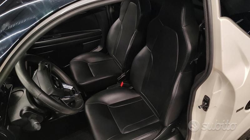 Usata Ligier JS50 2024 Bianco Utilitaria