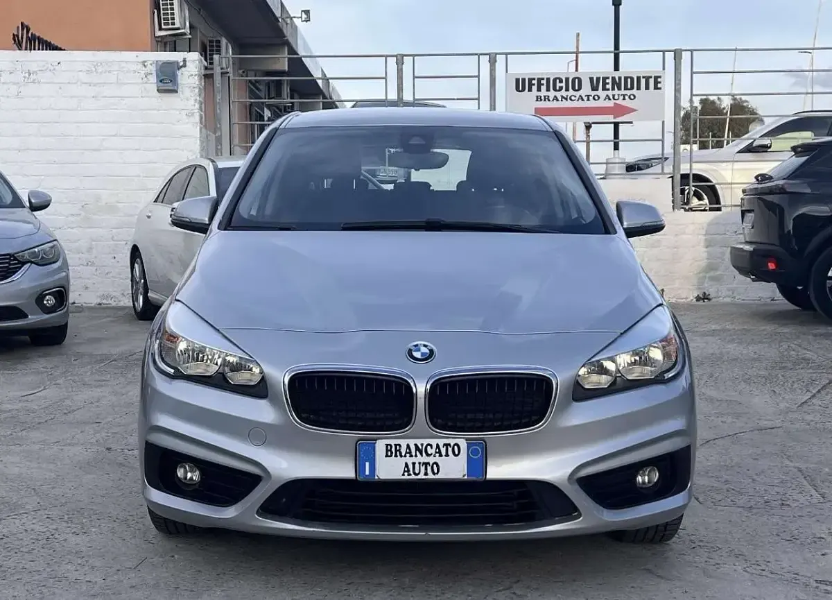 Usata BMW 218 Active Tourer 136 CV (100 kW) 2017 Argento Monovolume
