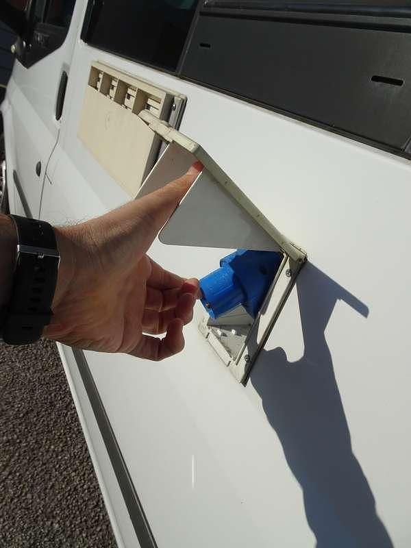 Usata Ford Transit 69 CV (50 kW) 2010 Bianco Furgone